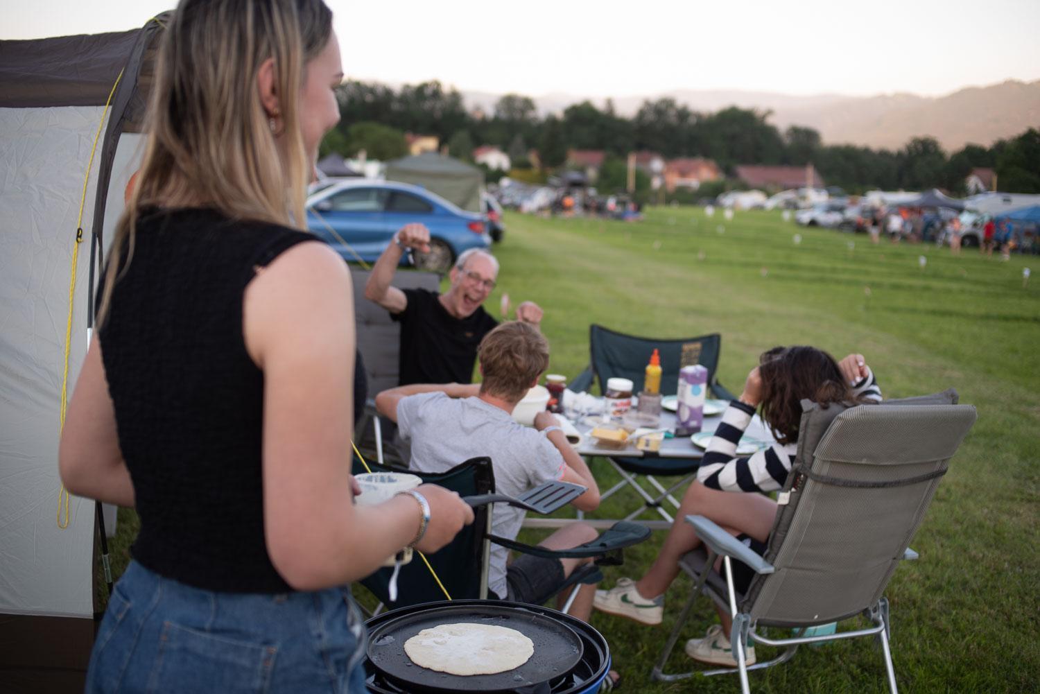 Ring Rast Camping Hotel Spielberg Bei Knittelfeld Bagian luar foto