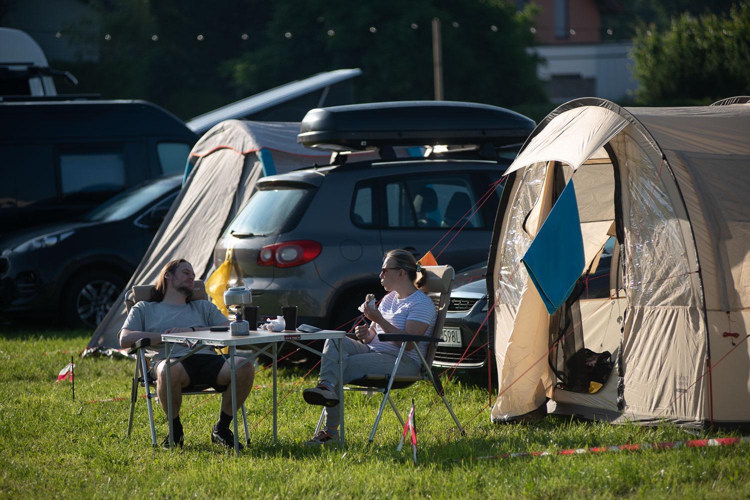 Ring Rast Camping Hotel Spielberg Bei Knittelfeld Bagian luar foto